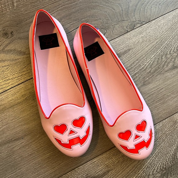 strangecvlt Shoes - Strangecvlt Lydia Pink Jack-O-Lantern Heart eyes flats Women’s 9 EUC worn once